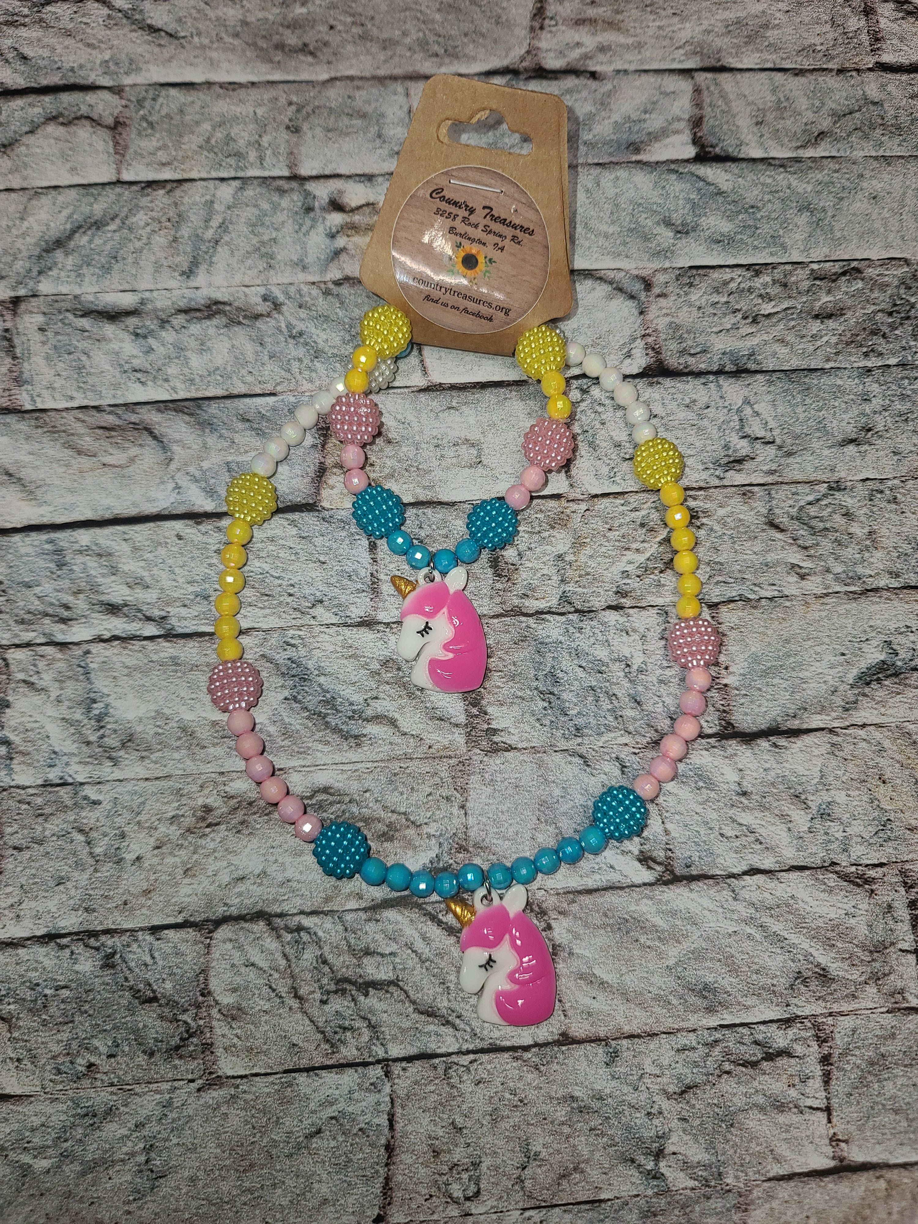 Necklace/bracelet set with charm