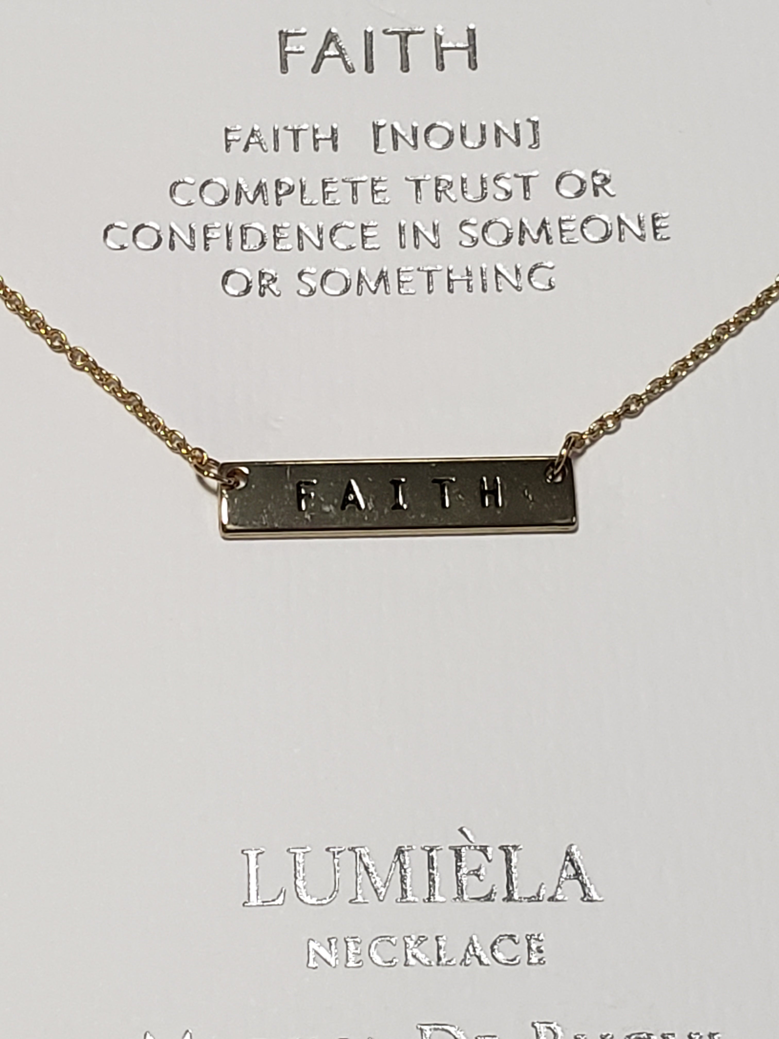 Lumièla name necklaces