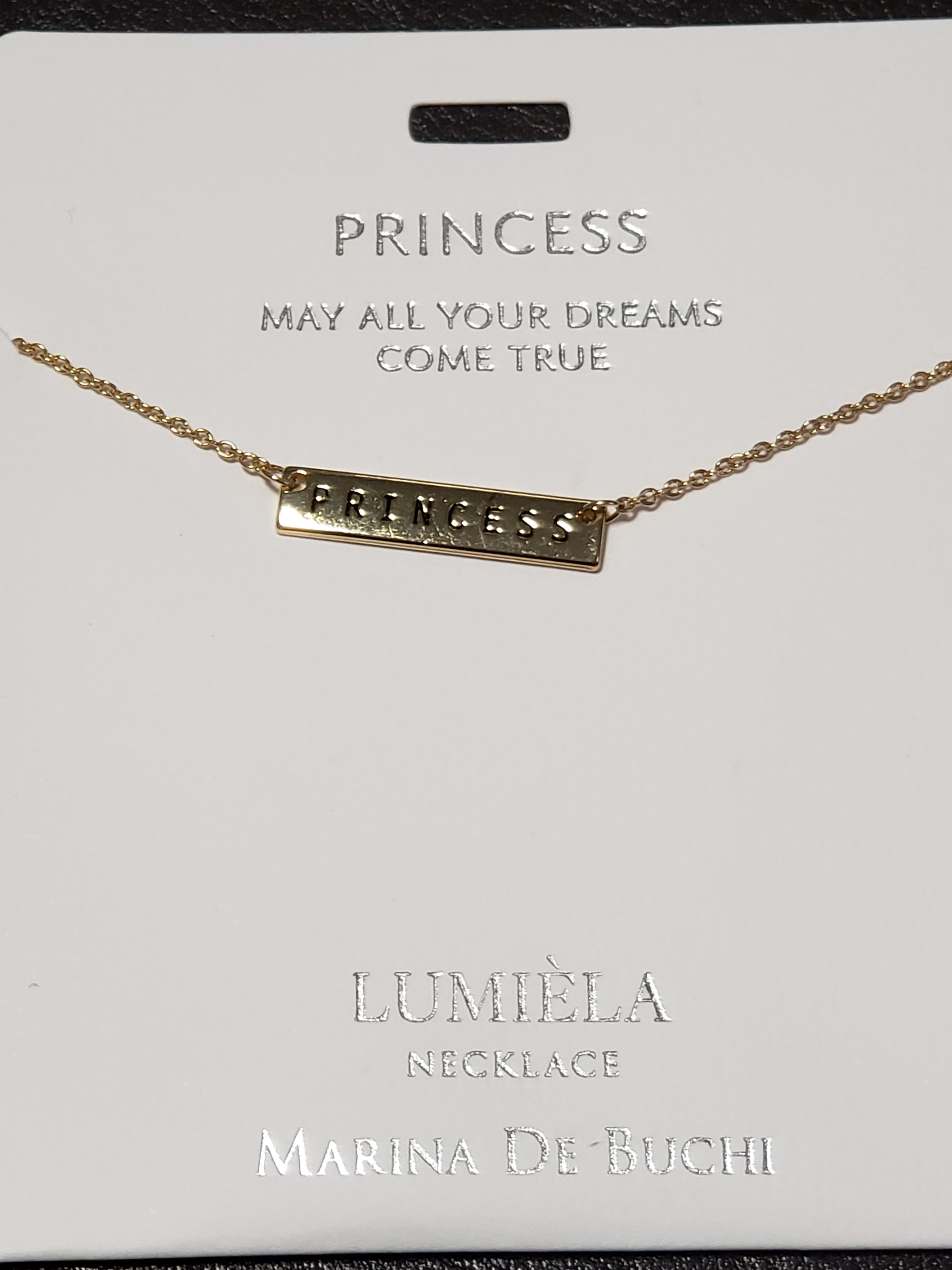 Lumièla name necklaces