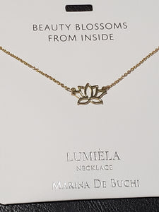 Lumièla name necklaces