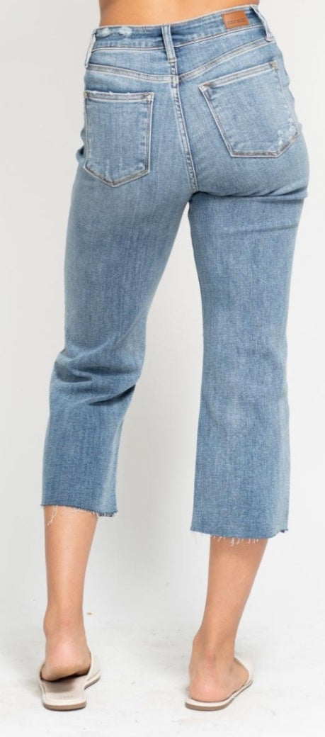 Judy blue highwaisted destroyed crop wide leg jeans