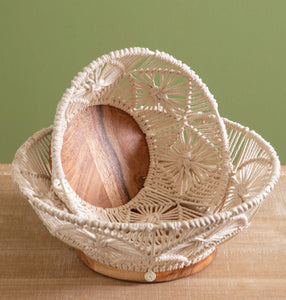 Wood and macrame bowls