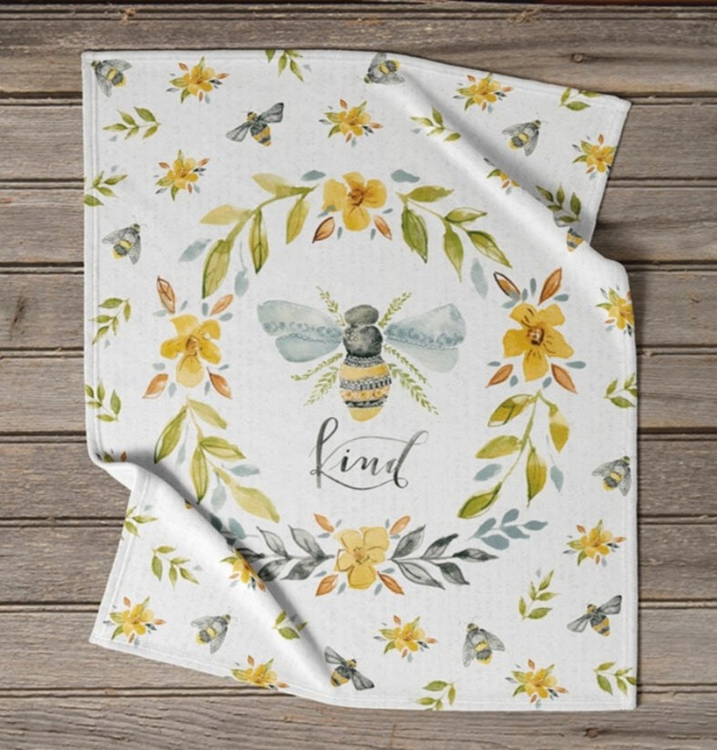 Floral bee throw blanket