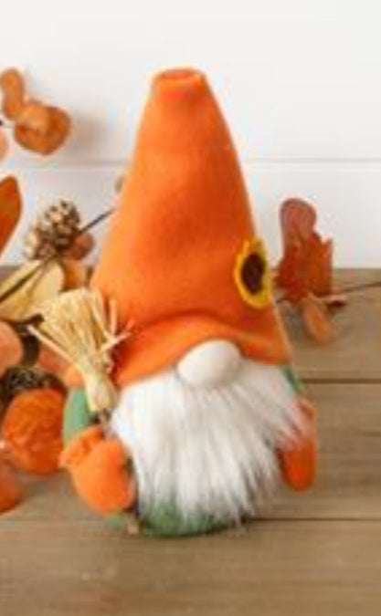 Fall gnome table sitter