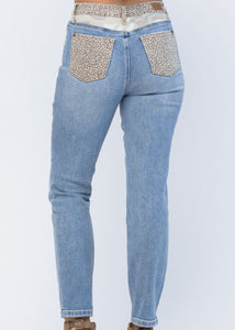 Judy blue cheetah camo highwaisted slim jeans