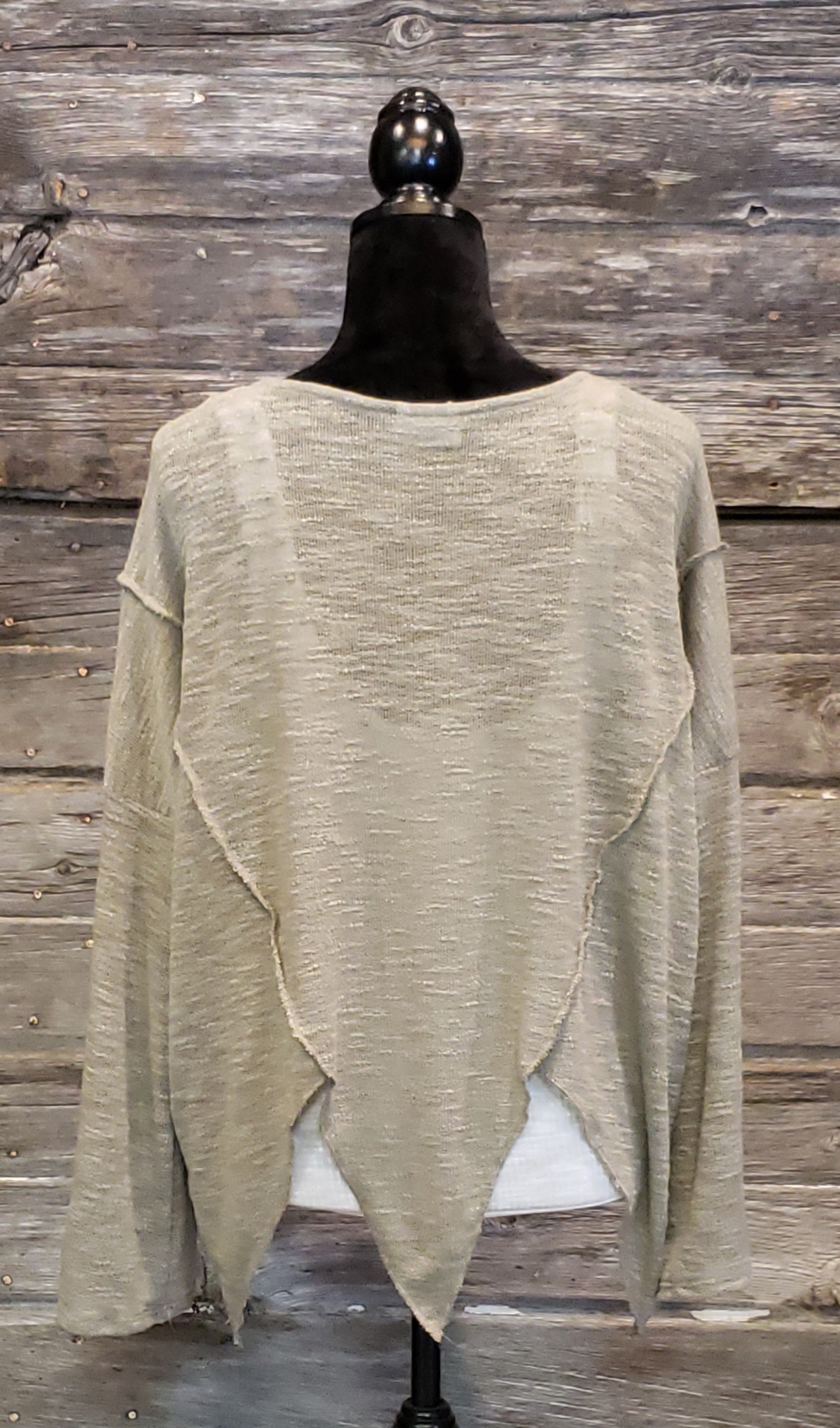 Olive dusk solid zigzaggged knit top