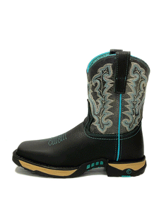 Womens Corral farm and ranch boots w5000