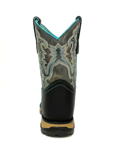 Womens Corral farm and ranch boots w5000