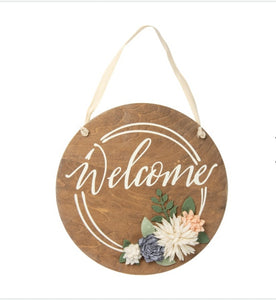 Hanging decor - welcome