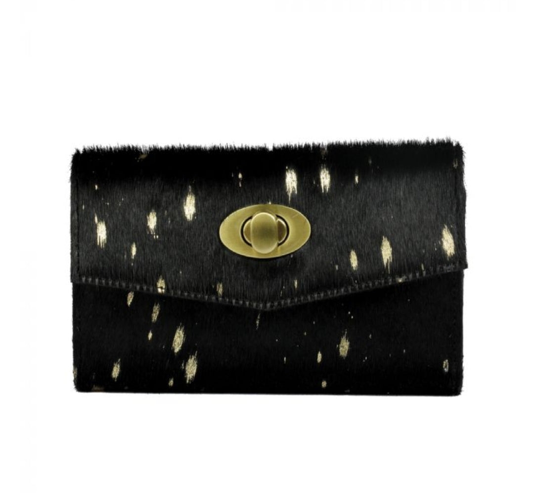 Dotted gold wallet