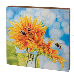 Bee sunflower sign